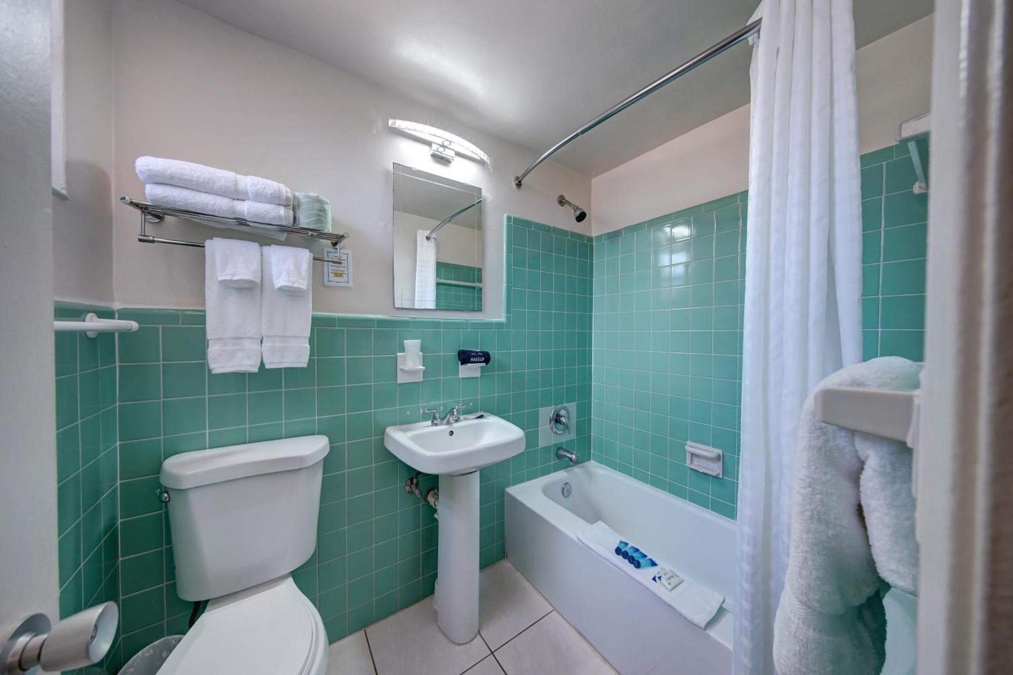 Sea Garden By The Sea Hotel Lauderdale-by-the-Sea Ngoại thất bức ảnh