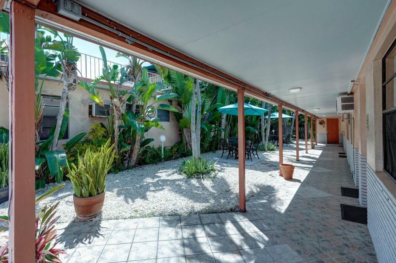 Sea Garden By The Sea Hotel Lauderdale-by-the-Sea Ngoại thất bức ảnh